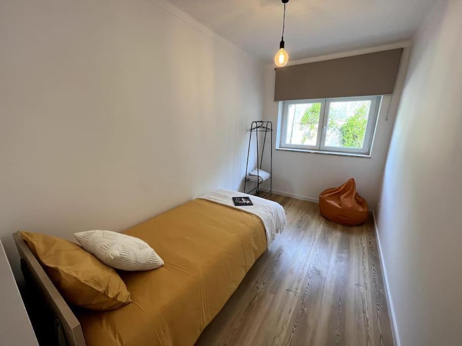Апартаменты Ambiente Moderno Com Bom Gosto Коимбра Экстерьер фото